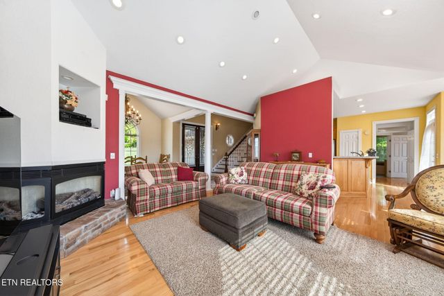 321 Magnolia Lane, Crossville, TN 38555