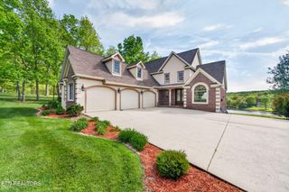321 Magnolia Lane, Crossville, TN 38555