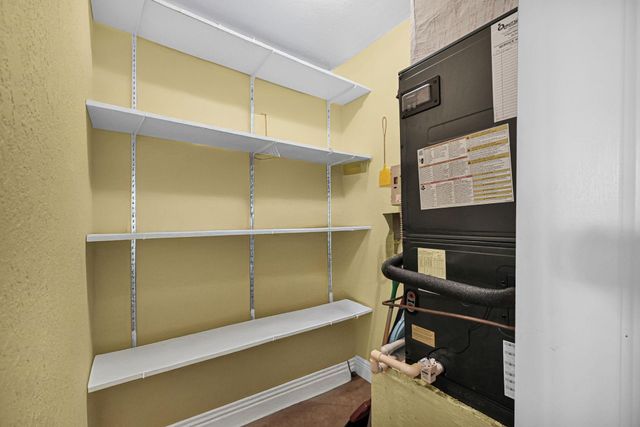 9121 Sunrise Lakes Blvd 106, Sunrise, FL 33322