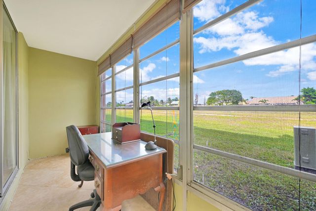 9121 Sunrise Lakes Blvd 106, Sunrise, FL 33322