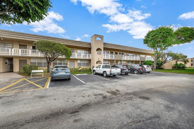 9121 Sunrise Lakes Blvd 106, Sunrise, FL 33322