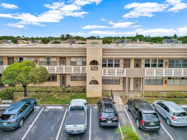 9121 Sunrise Lakes Blvd 106, Sunrise, FL 33322