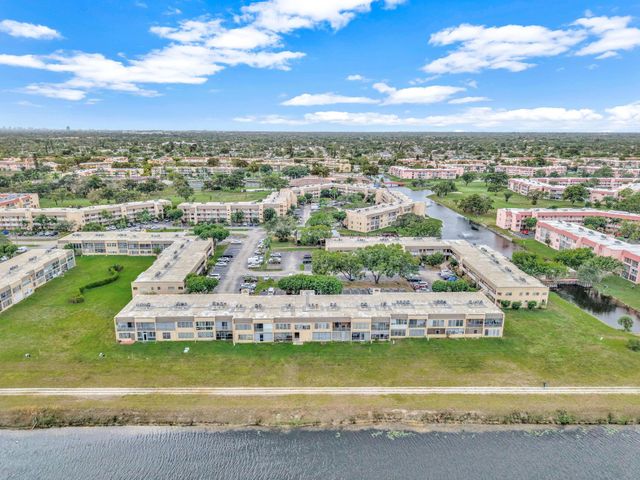 9121 Sunrise Lakes Blvd 106, Sunrise, FL 33322