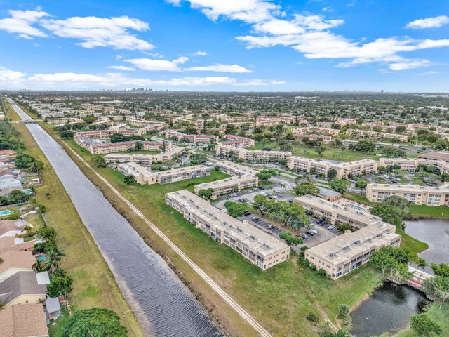 9121 Sunrise Lakes Blvd 106, Sunrise, FL 33322