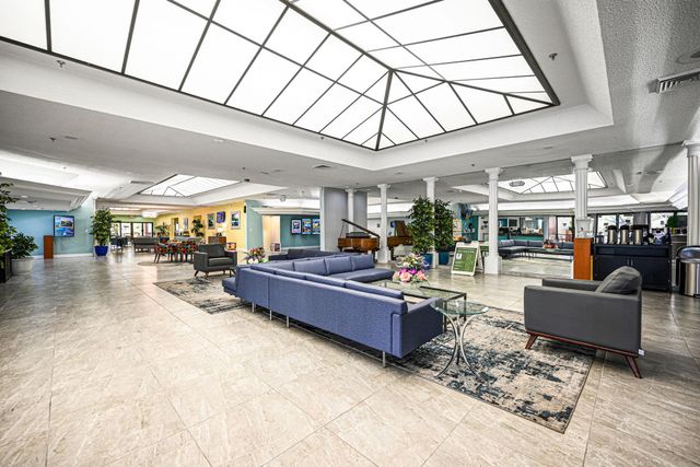 9121 Sunrise Lakes Blvd 106, Sunrise, FL 33322