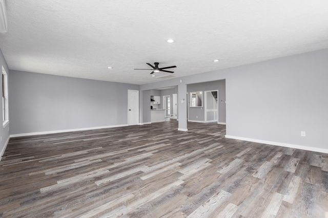 11527 Corola Trail Drive, Houston, TX 77066