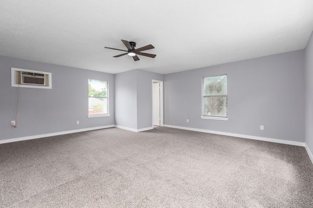 11527 Corola Trail Drive, Houston, TX 77066
