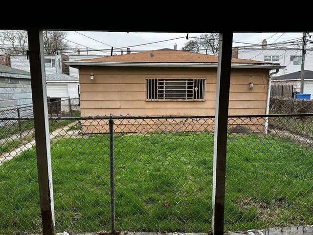 730 E 91st Place, Chicago, IL 60619