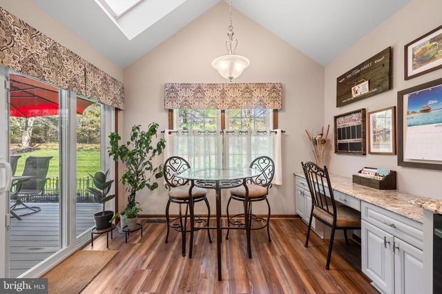 102 FILLY DR, North Wales, PA 19454