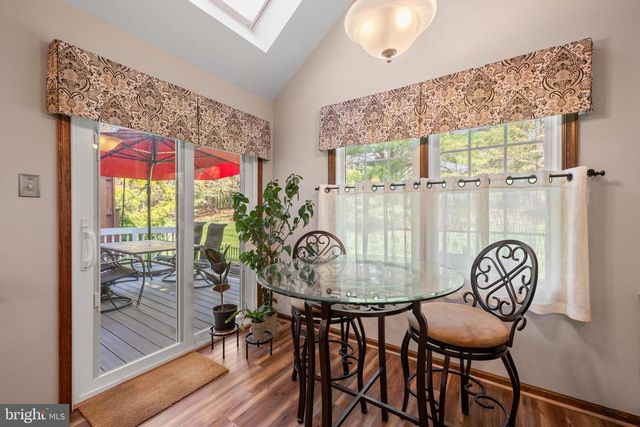 102 FILLY DR, North Wales, PA 19454