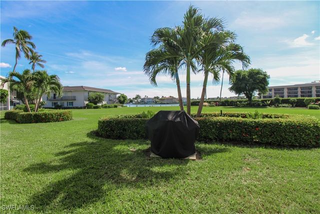 3400 Gulf Shore BLVD N B4, Naples, FL 34103