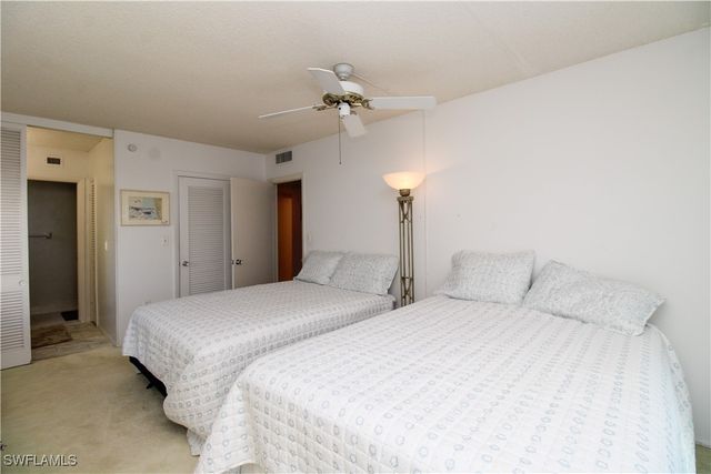 3400 Gulf Shore BLVD N B4, Naples, FL 34103