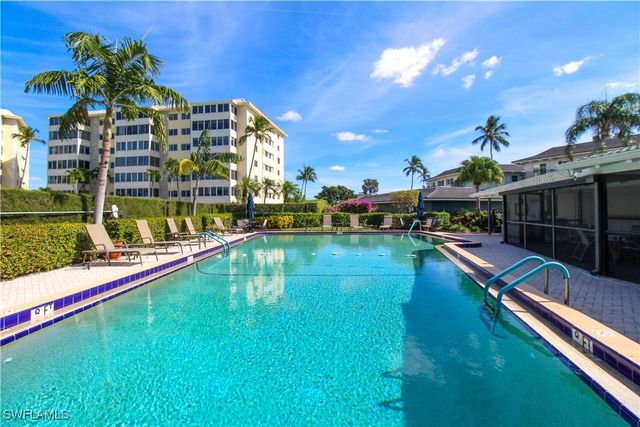 3400 Gulf Shore BLVD N B4, Naples, FL 34103