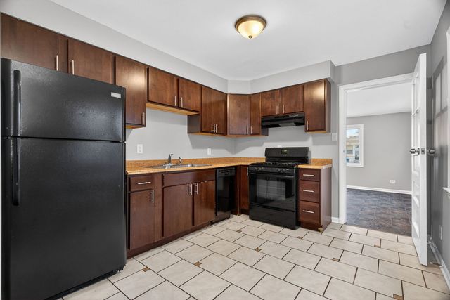 106 164th Street, Calumet City, IL 60409