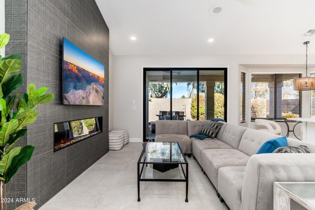 6768 E Evans Drive, Scottsdale, AZ 85254