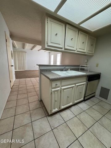 6201 Escondido Drive 3C, El Paso, TX 79912