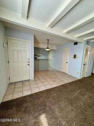 6201 Escondido Drive 3C, El Paso, TX 79912