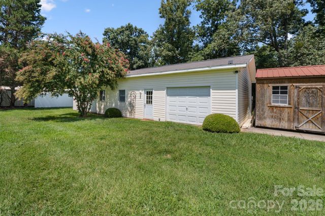 172 Baxter Way, Forest City, NC 28043