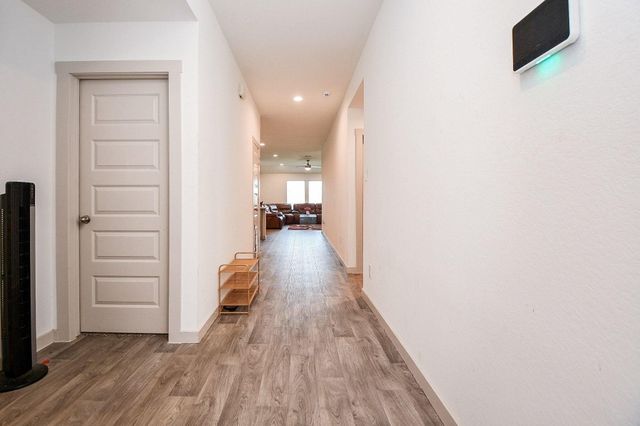 8134 Sugar Cane Lane, Rosharon, TX 77583