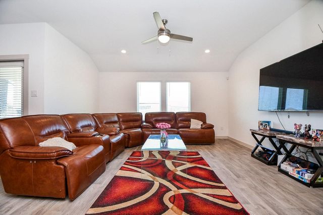 8134 Sugar Cane Lane, Rosharon, TX 77583