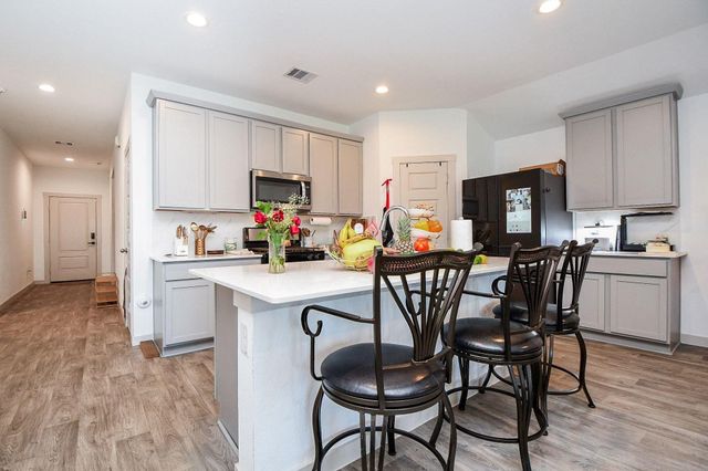 8134 Sugar Cane Lane, Rosharon, TX 77583