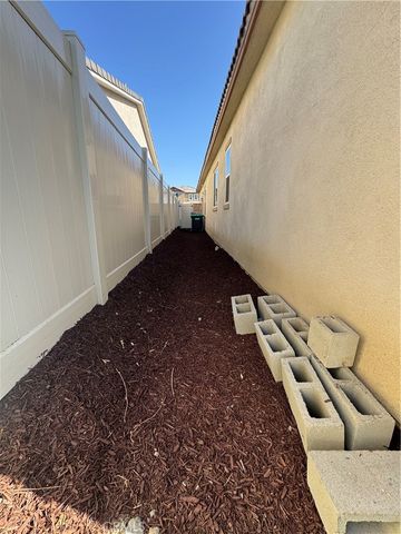 41020 Burnet Street, Lake Elsinore, CA 92532