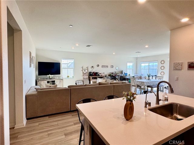 41020 Burnet Street, Lake Elsinore, CA 92532