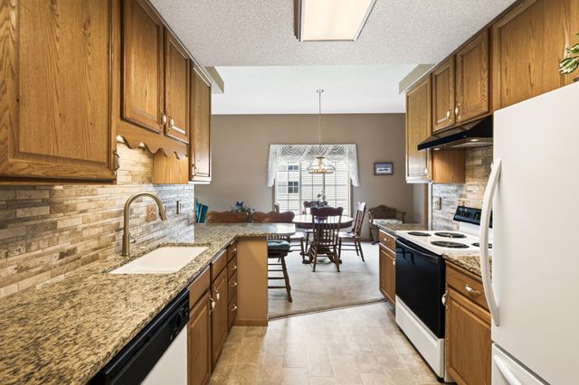 7867 Taylor Street NE, Spring Lake Park, MN 55432