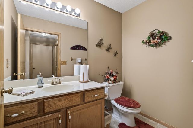 7867 Taylor Street NE, Spring Lake Park, MN 55432