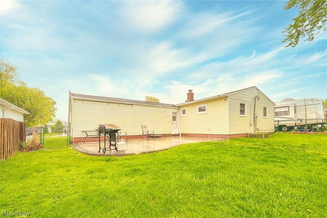 1854 Drenik Drive, Wickliffe, OH 44092