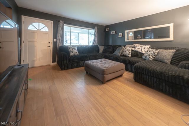 1854 Drenik Drive, Wickliffe, OH 44092
