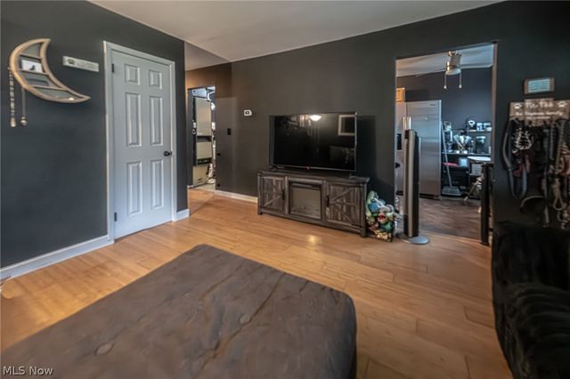 1854 Drenik Drive, Wickliffe, OH 44092