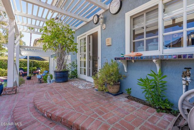 24627 Gardenstone Lane, West Hills, CA 91307