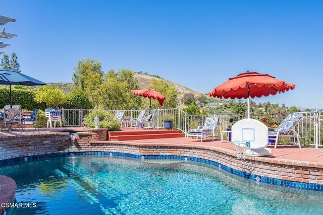 24627 Gardenstone Lane, West Hills, CA 91307