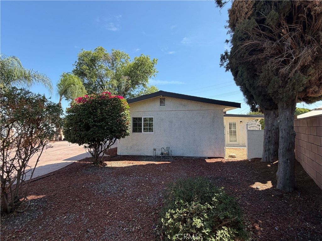 3351 Amhurst Drive, Riverside, CA 92503 — photo 3