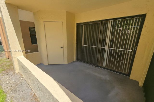 9999 Summerbreeze Drive 216, Sunrise, FL 33322