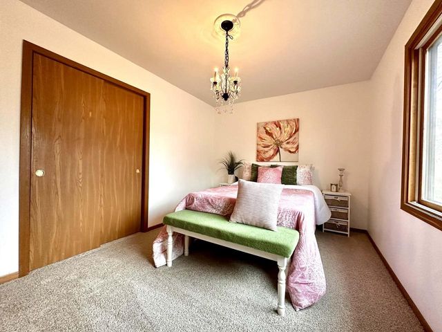 29933 Greenleaf DRIVE, Burlington, WI 53105