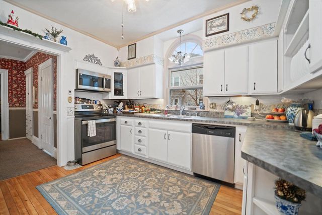 121 WATERTOWN STREET, Ripon, WI 54971