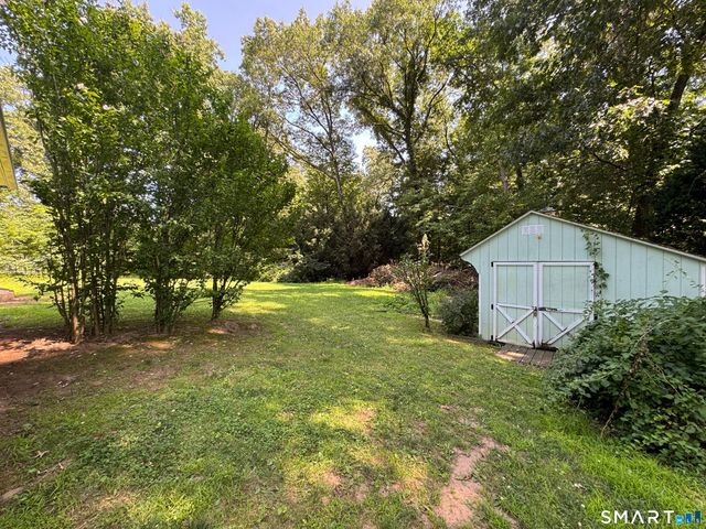 23 Maplewood Drive, Ellington, CT 06029
