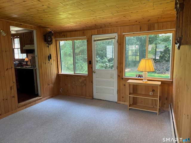 23 Maplewood Drive, Ellington, CT 06029