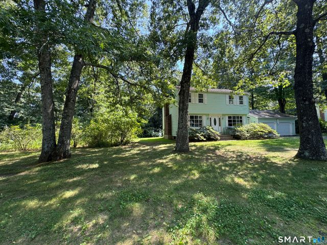 23 Maplewood Drive, Ellington, CT 06029