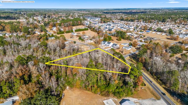 1219 Lanvale Road NE, Leland, NC 28451