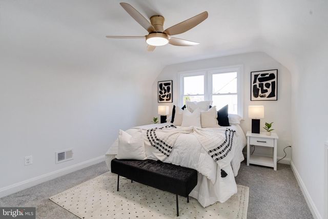 3724 SYLVAN DR, Baltimore, MD 21207