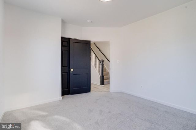 3724 SYLVAN DR, Baltimore, MD 21207