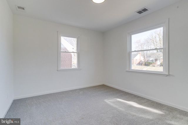 3724 SYLVAN DR, Baltimore, MD 21207