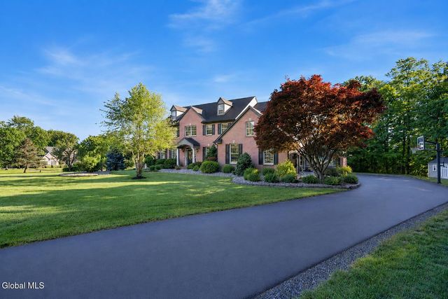 1 Tansy Court, North Greenbush, NY 12198