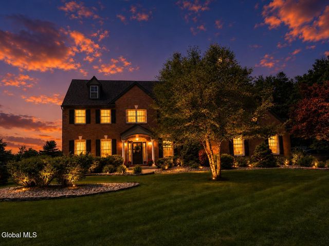 1 Tansy Court, North Greenbush, NY 12198