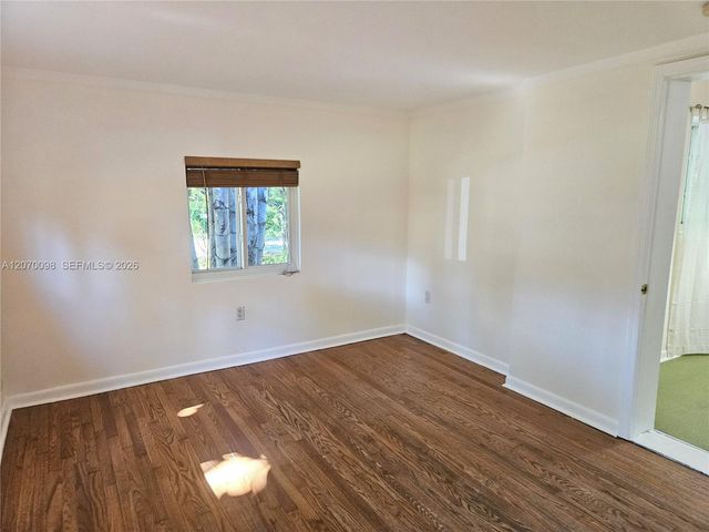 6624 SW 78th Terrace, South Miami, FL 33143