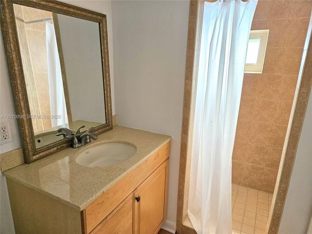 6624 SW 78th Terrace, South Miami, FL 33143