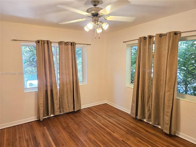 6624 SW 78th Terrace, South Miami, FL 33143